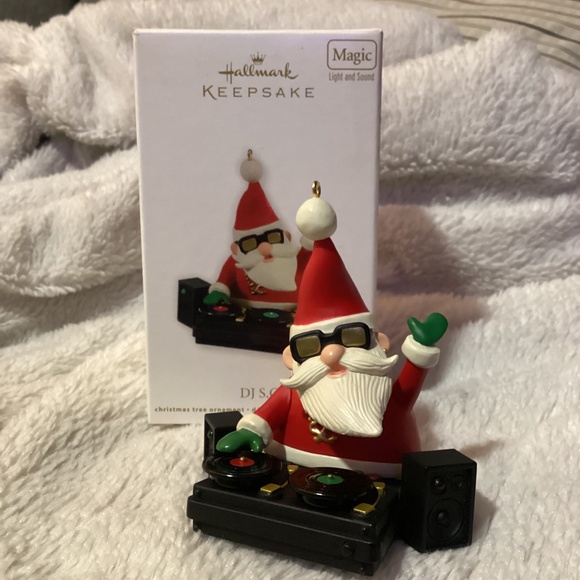 Hallmark Keepsake Ornament DJ S.C. Santa Claus magic light sound music 2011 - Picture 1 of 5